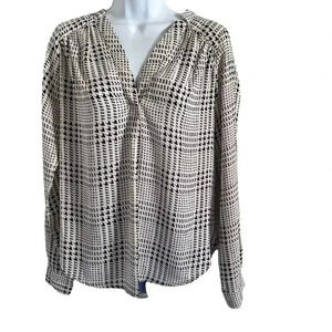 41 Hawthorn blouse women's top size Medium white and black longsleeve